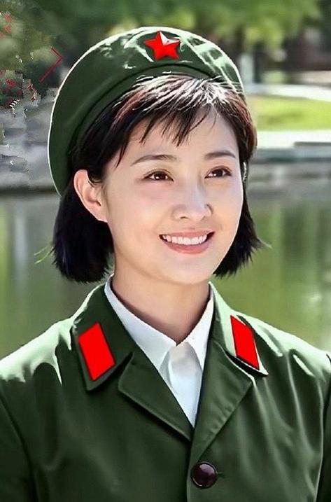为什么不能发穿军装的照片图标