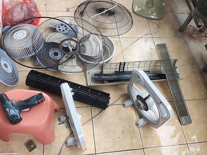 立式圆柱风扇怎么清洗缩略图