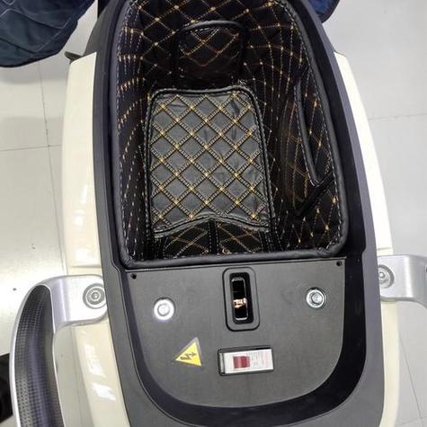 雅迪电动车车座位怎么打开缩略图