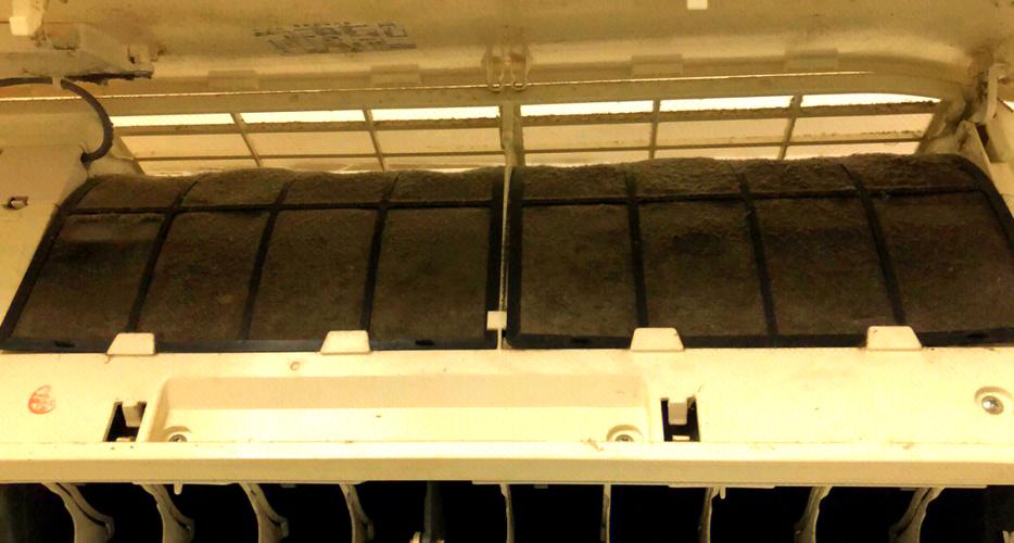 美的空调滤网如何拆卸清洗游戏截图