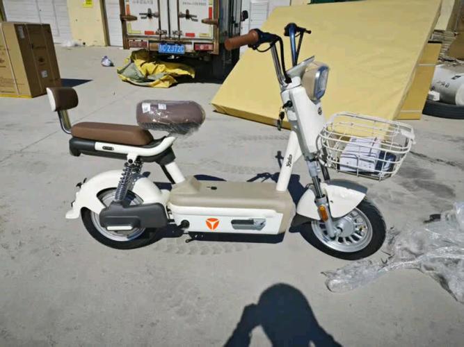 雅迪电动车电充满了突然鸣笛缩略图