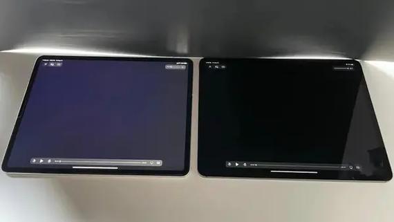 ipadpro屏幕有白色光斑游戏截图