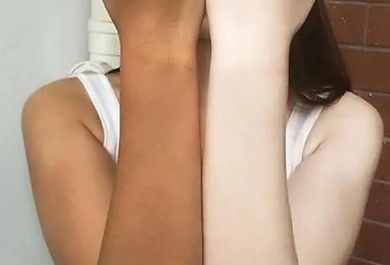 如何让皮肤变得白嫩细腻图标