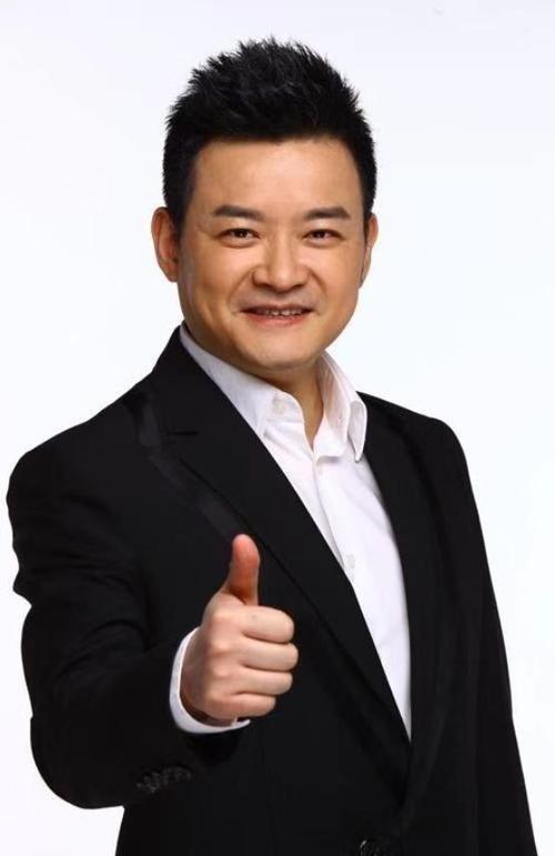 各大卫视王牌主持人缩略图