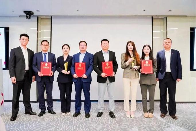 律所高级合伙人待遇缩略图