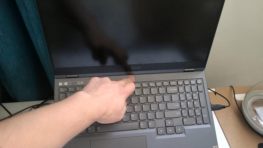 联想拯救者开机没反应缩略图