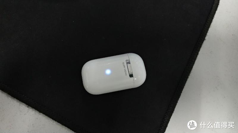 苹果蓝牙耳机充电仓指示灯图标