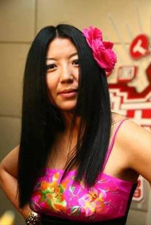 杨二车娜姆个人资料 耳朵图标