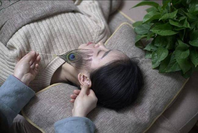 可视采耳棒家用摄像头缩略图