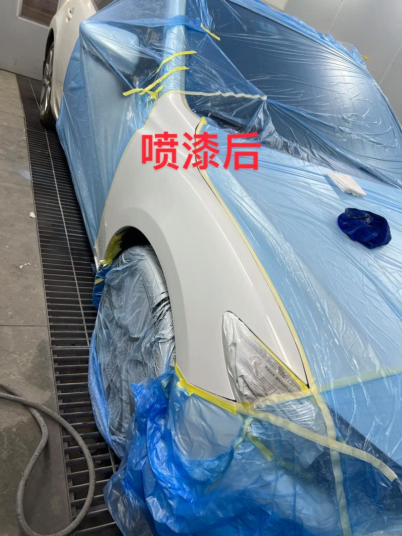 iphone屏幕出现白色光斑缩略图