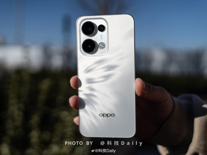 oppo手机白色的有哪几款缩略图
