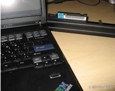 电脑可以一个月不充电吗缩略图