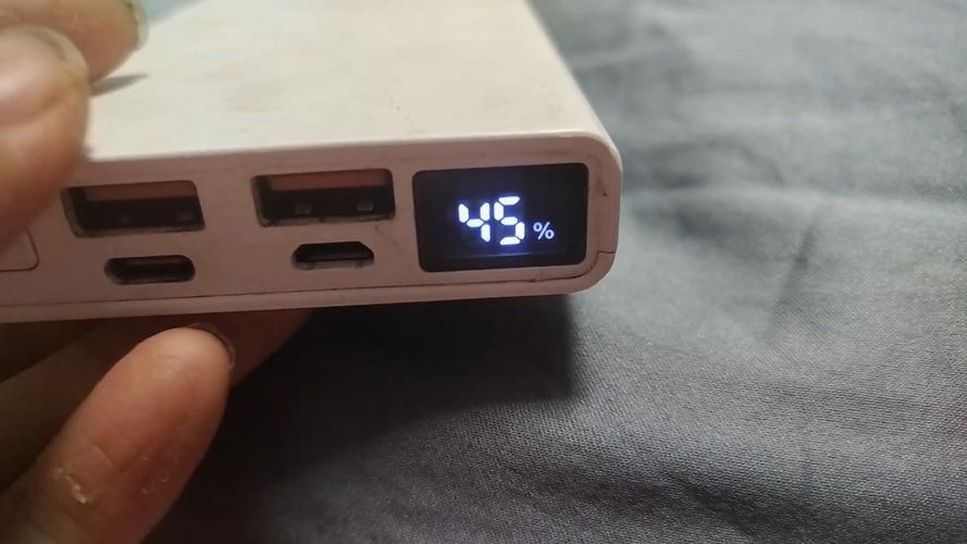 充电宝充电不增反而掉电游戏截图