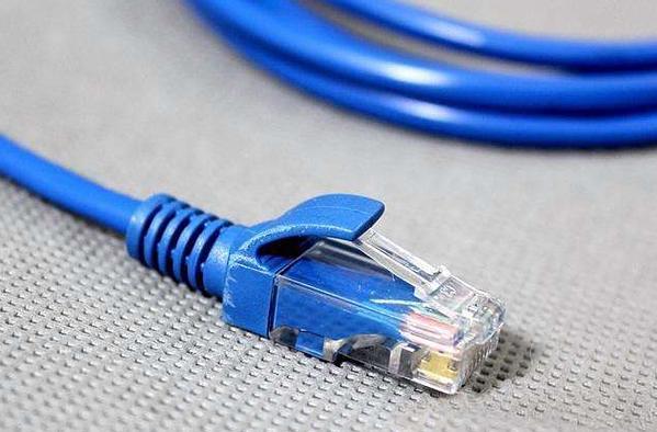 网线当12v电源线可以吗游戏截图