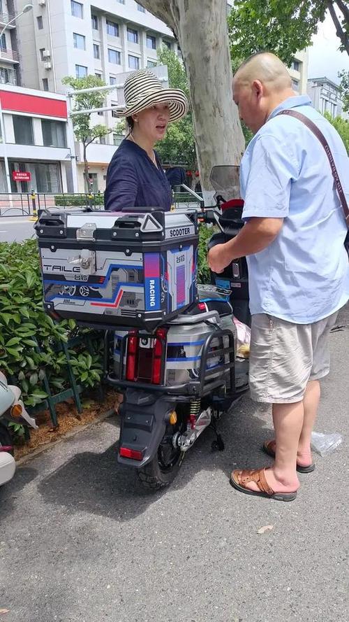 后备箱能装下电动车吗缩略图