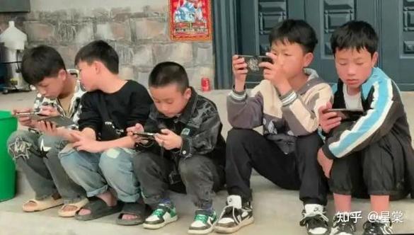高二孩子玩手机上瘾家长如何沟通游戏截图