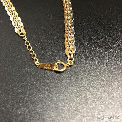 项链上写着k18值钱吗图标