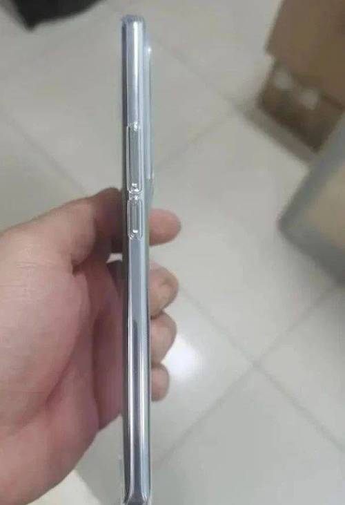 手机喇叭进水有杂音滋滋缩略图