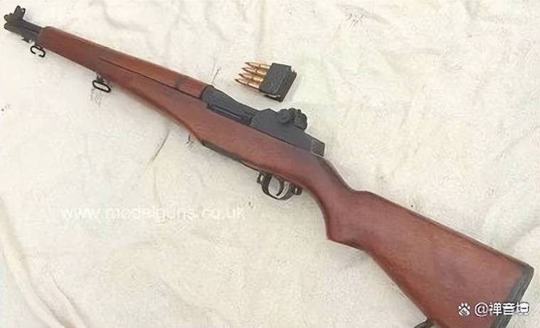二战荷兰武器装备游戏截图