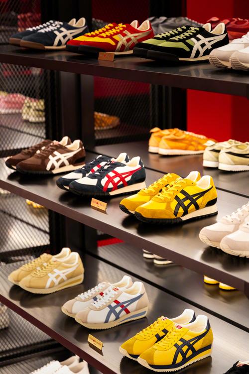 万达广场有鬼冢虎专卖店吗缩略图