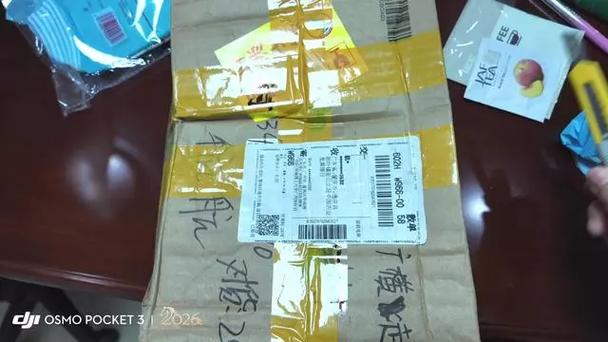拆箱小姐姐的最新视频的来源和历史缩略图