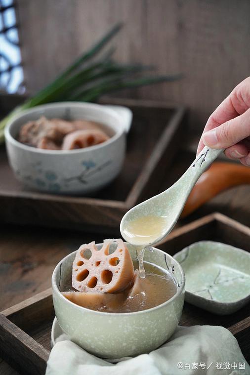 莲藕煮茶喝有啥功效缩略图