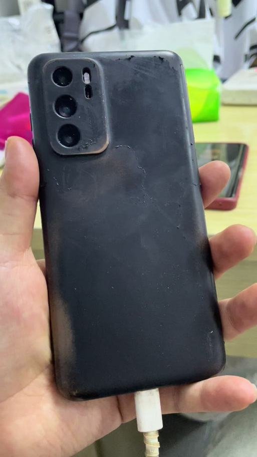 手机壳可以用钢化膜吗图标